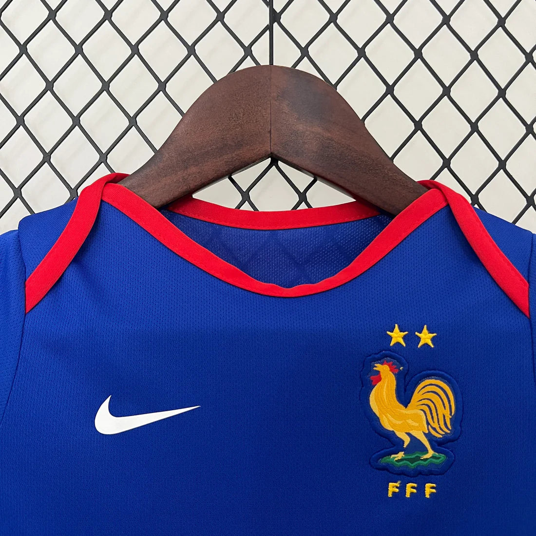 Bodie Bebé França Principal 24/25
